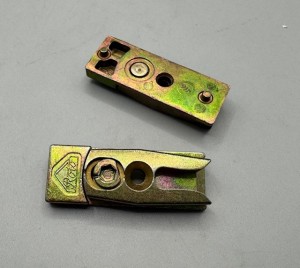 Roto Schließstück M331A32