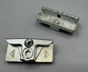 Roto Schließstück R605A75