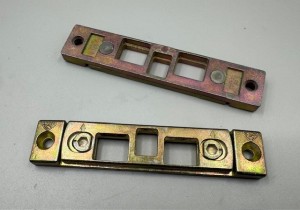 Roto Schließstück Kantenriegel R605A77 / 6482321700