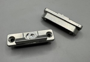 MACO Anpressverschluss verdeckt Flügelteil 9V für Beschlagsnut, 220219
