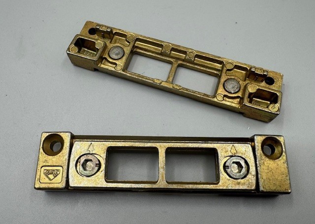 Roto Schließstück Kantenriegel 6482323400