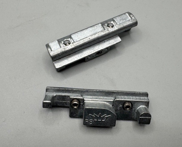 Schüco Riegelstück 208232, rechts