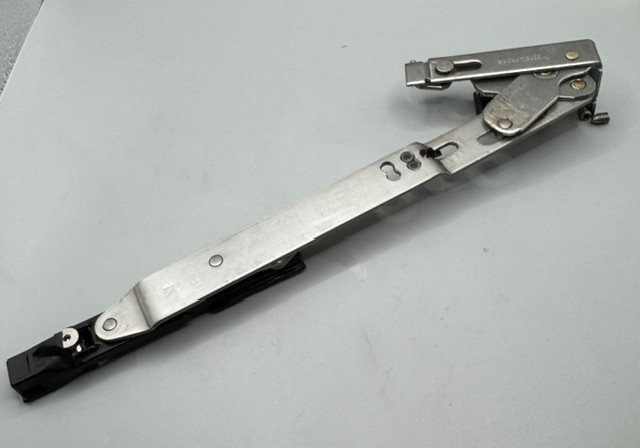 Hueck Schere verdecktliegend DK Gr. 30 DR 914524