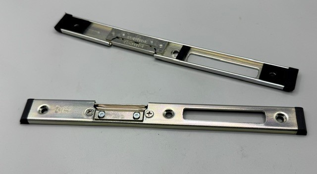 GU Schließblech m. AT-Stück 6-37367-01-L-1