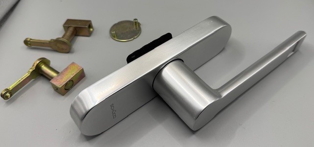 Schüco Türtreibriegel silber 239342